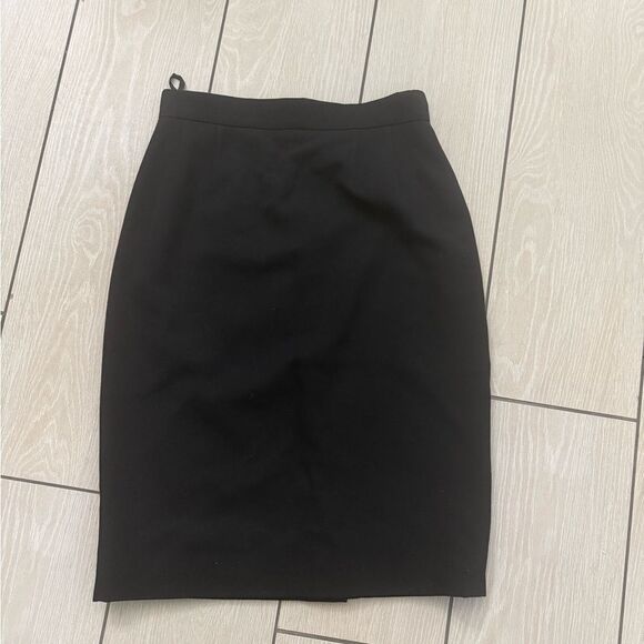 Used once in excellent cond Chanel Black KneeLength Pencil Skirt waist size 28 - Picture 1 of 10